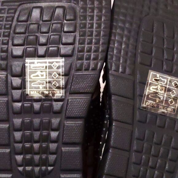 (22-2930) โ๐ฅ3/$20๐ฅ MUSSHOE womens Wedge SZ 7 - Picture 11 of 12